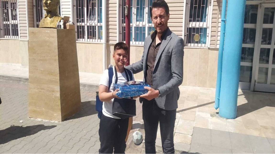 EBA Kullanımı  Mart Ayı Birincimiz Yunus Emre BADEM..!!!
